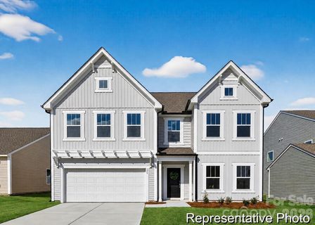 130 E Springhouse Court active home in Heritage Hall, Statesville, NC