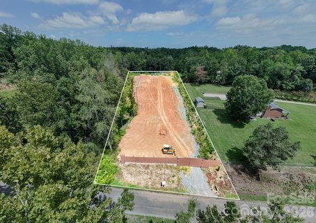 3132 Beaman Avenue active home in Lebanon Heights, Charlotte, NC