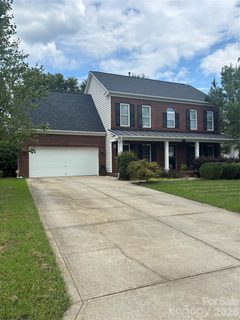 3901 Waters Reach Lane active home in Brandon Oaks, Indian Trail, NC