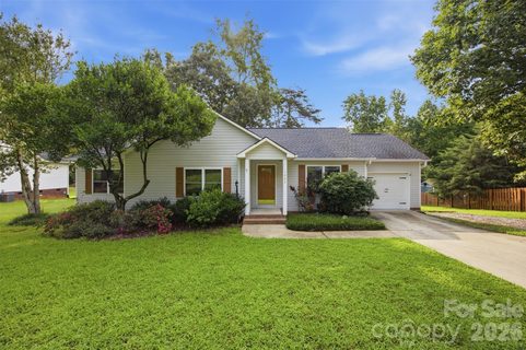 Homes in Crowders Woods, Gastonia