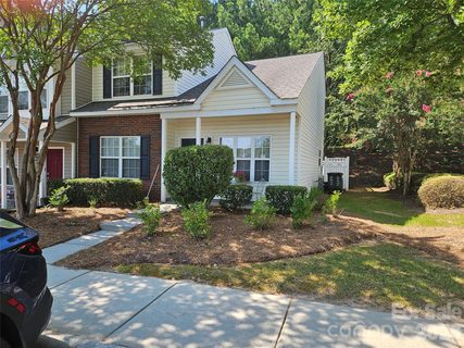 16931 Greenlawn Hills Court active home in The Townes At Old Stone Crossing, Charlotte, NC