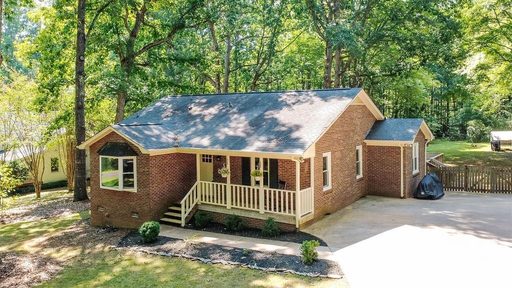 6713 High Gap Road pending home in Jackson Woods, Waxhaw, NC