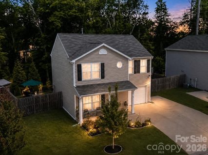 Homes in The Oaks, Arden