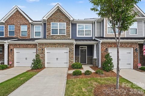 3932 Rothwood Lane active townhome in Harrisburg Village, Harrisburg, NC