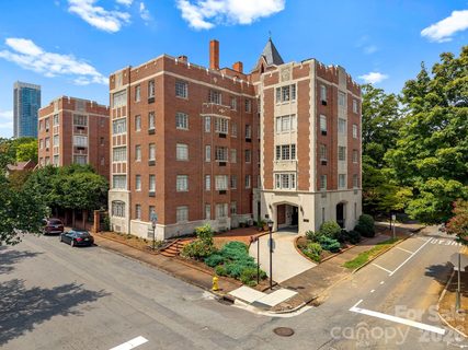 301 W 10th Street active condo in The Poplar, Charlotte, NC