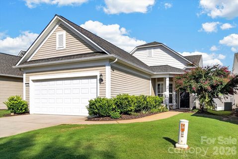 20246 Dovekie Lane pending home in Sun City Carolina Lakes, Fort Mill, SC