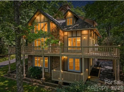 A home in Greystone, Boone
