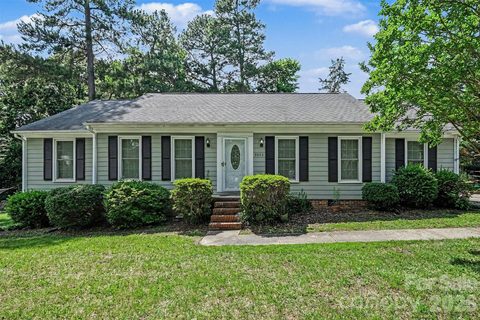 9803 Cooper Run Lane active home in Wellington, Charlotte, NC