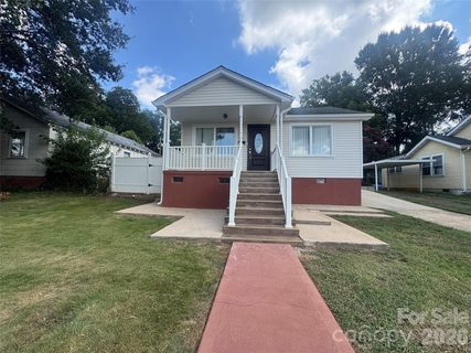 1142 Eisenhower Road active home in College Park, Rock Hill, SC