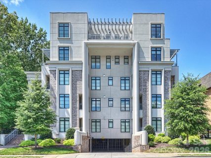 1333 Queens Road pending condo in Myers Park, Charlotte, NC