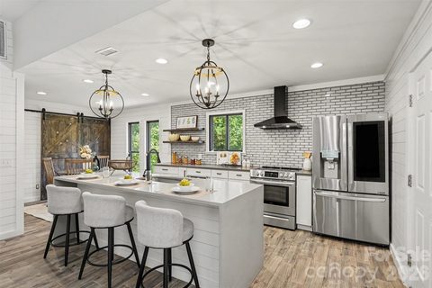 9620 Fir Knoll Road pending home in Timber Creek, Mint Hill, NC