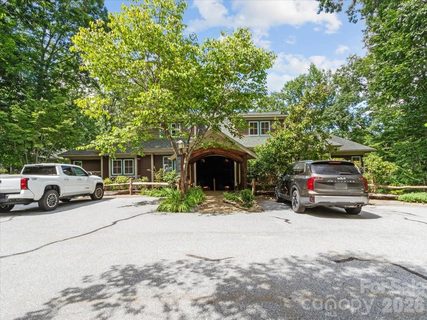250 Creekside Way active home in Mountain Air, Burnsville, NC