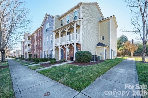 106 Locomotive Lane active home in Station 115, Mooresville, NC