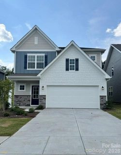 1536 Swallow Tail Drive pending home in Redhawk, Belmont, NC