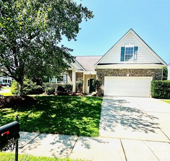 201 Augustus Lane active home in Dutchmans Ridge, Mount Holly, NC