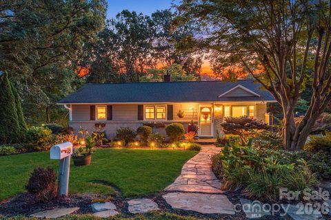 Homes in Kenilworth Forest, Asheville