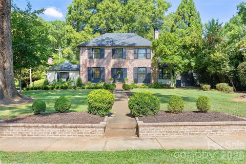1838 S Wendover Road pending home in Myers Park, Charlotte, NC