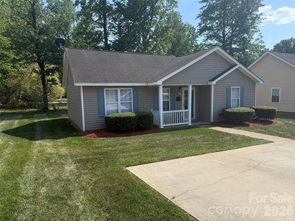 551 Porter Street active home in Thomasboro, Charlotte, NC