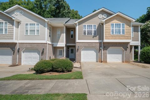 Homes in Sherman Oaks, Mooresville
