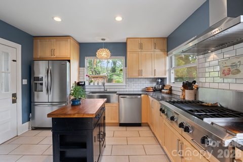 348 Beaucatcher Road active home in Kenilworth, Asheville, NC