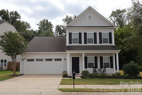 4679 Yarrow Street active home in Newport Lakes, Rock Hill, SC