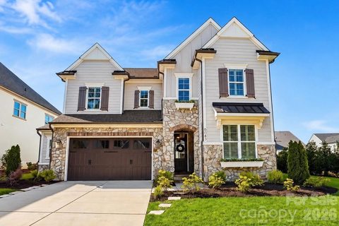 6083 Holden Court active home in Arden Mill, Fort Mill, SC