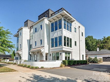 1107 Reece Road active home in Myers Park, Charlotte, NC