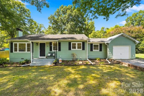 Homes in McClure Acres, Charlotte
