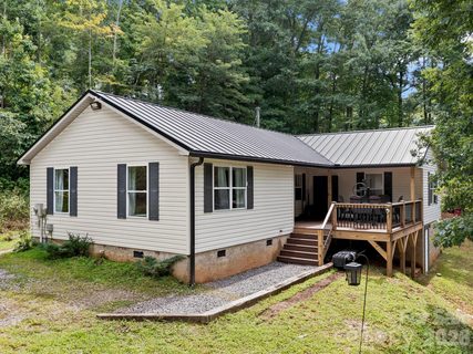 A home in Echo Valley Estates