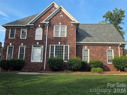 182 E Tattersall Drive active home in Windemere, Statesville, NC