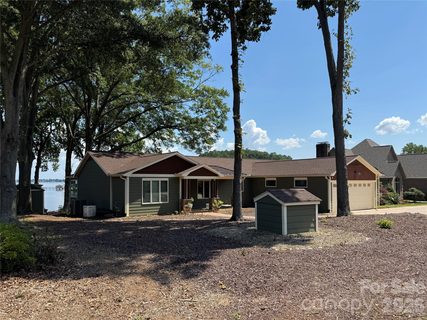 1828 Hagers Point Lane pending home in Catawba Springs, Denver, NC