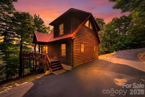142 Fawn Lane active home in Buck Mountain, Purlear, NC