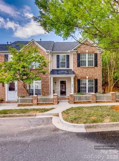 808 Dillard Road active home in Manchester Village, Rock Hill, SC
