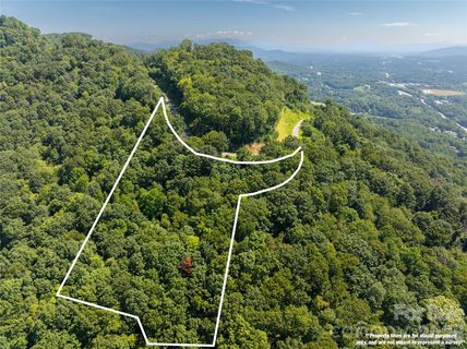 Lot 22 Lovebird Lane active lot in The Summit Of Asheville, Canton, NC