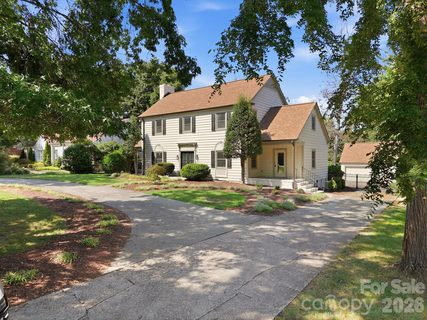 230 Confederate Avenue