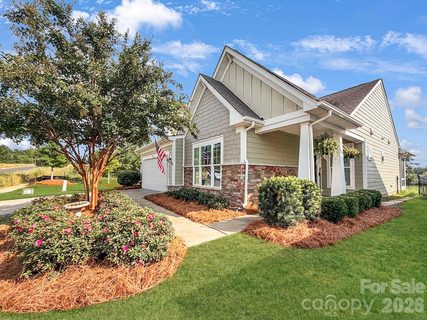 4082 Home Grown Way active home in Summerhouse At Paddlers Cove, Clover, SC