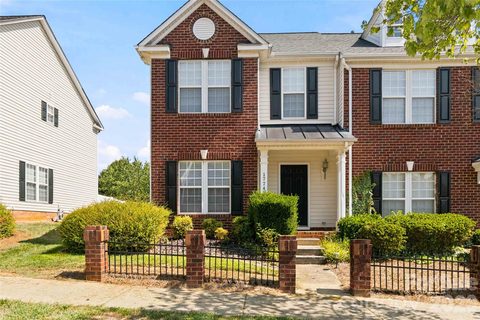 17742 Delmas Drive active home in Oakhurst, Cornelius, NC