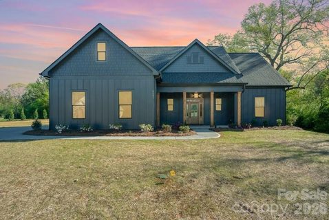 1037 Baylor Grove Road pending home in Baylor Grove, Monroe, NC