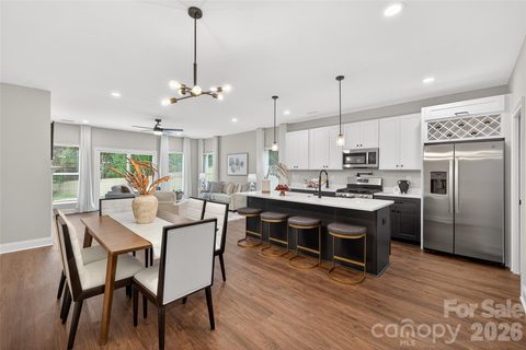 3217 Credenza Road active home in Enderly Park, Charlotte, NC