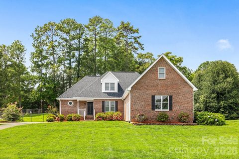 221 Nancy Drive pending home in Rucker Downs, Shelby, NC