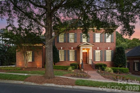 9414 Heydon Hall Circle active home in Heydon Hall, Charlotte, NC