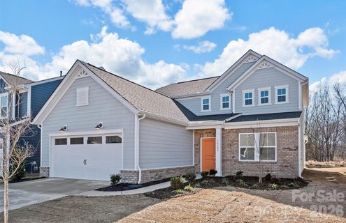 12021 Bradshaw Court active home in Parkside Crossing, Charlotte, NC