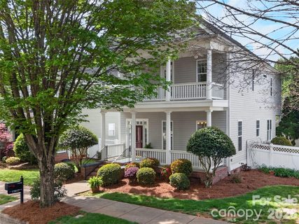 15817 Trenton Place Road active home in Birkdale Village, Huntersville, NC