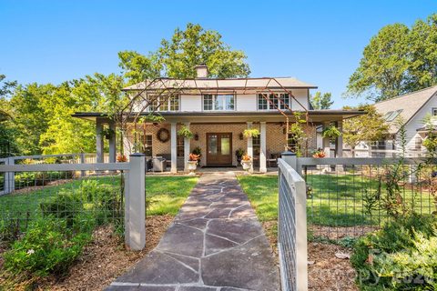 Homes in Oak Forest, Asheville