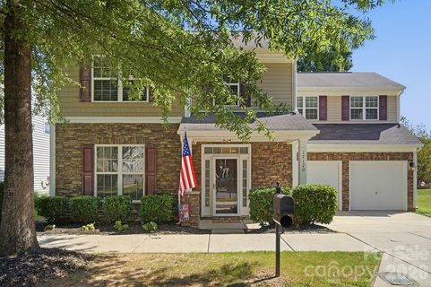 17120 Caldwell Track Drive active home in Caldwell Station, Huntersville, NC