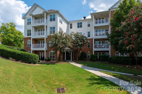11530 Costigan Lane active condo in Belle Vista, Charlotte, NC