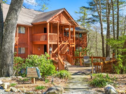 221 Toxaway Falls Drive active home in Toxaway Falls Condominium One, Lake Toxaway, NC