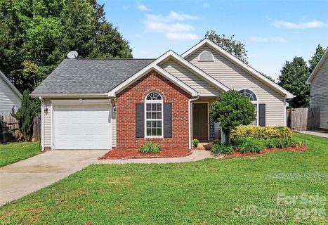 416 Mcginn Grove Drive pending home in Oakdale Grove, Charlotte, NC