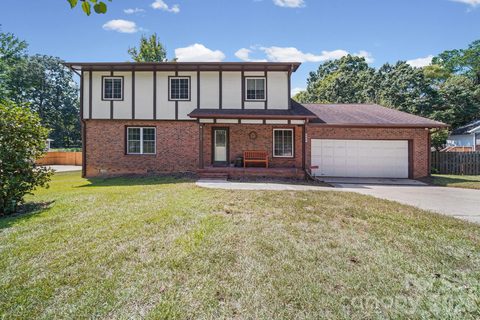 3177 Wimbledon Lane active home in Devonshire, Rock Hill, SC