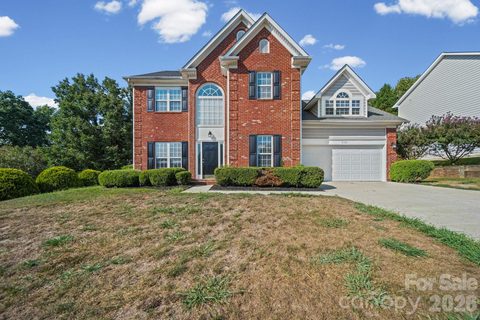 9105 Shepparton Drive active home in Melbourne, Huntersville, NC